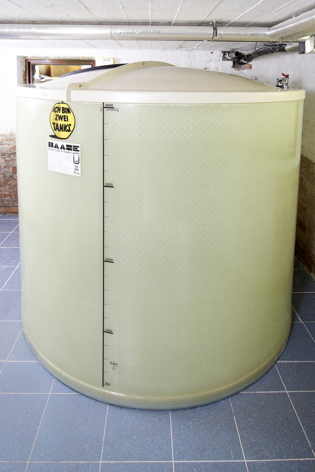 Lagertank 1500 Liter, vertikaler runder Wassertank