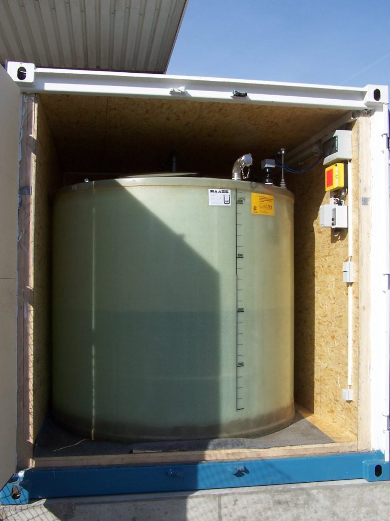 Haase flat-bottam tank for AdBlue for a gas station.